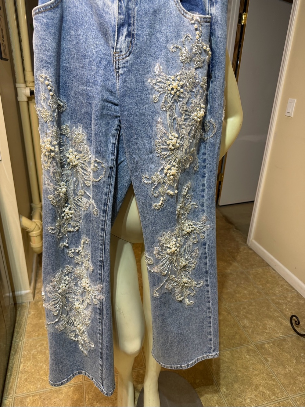 AKIRA Light Blue Straight Leg Jeans with Pearl Floral Appliqué